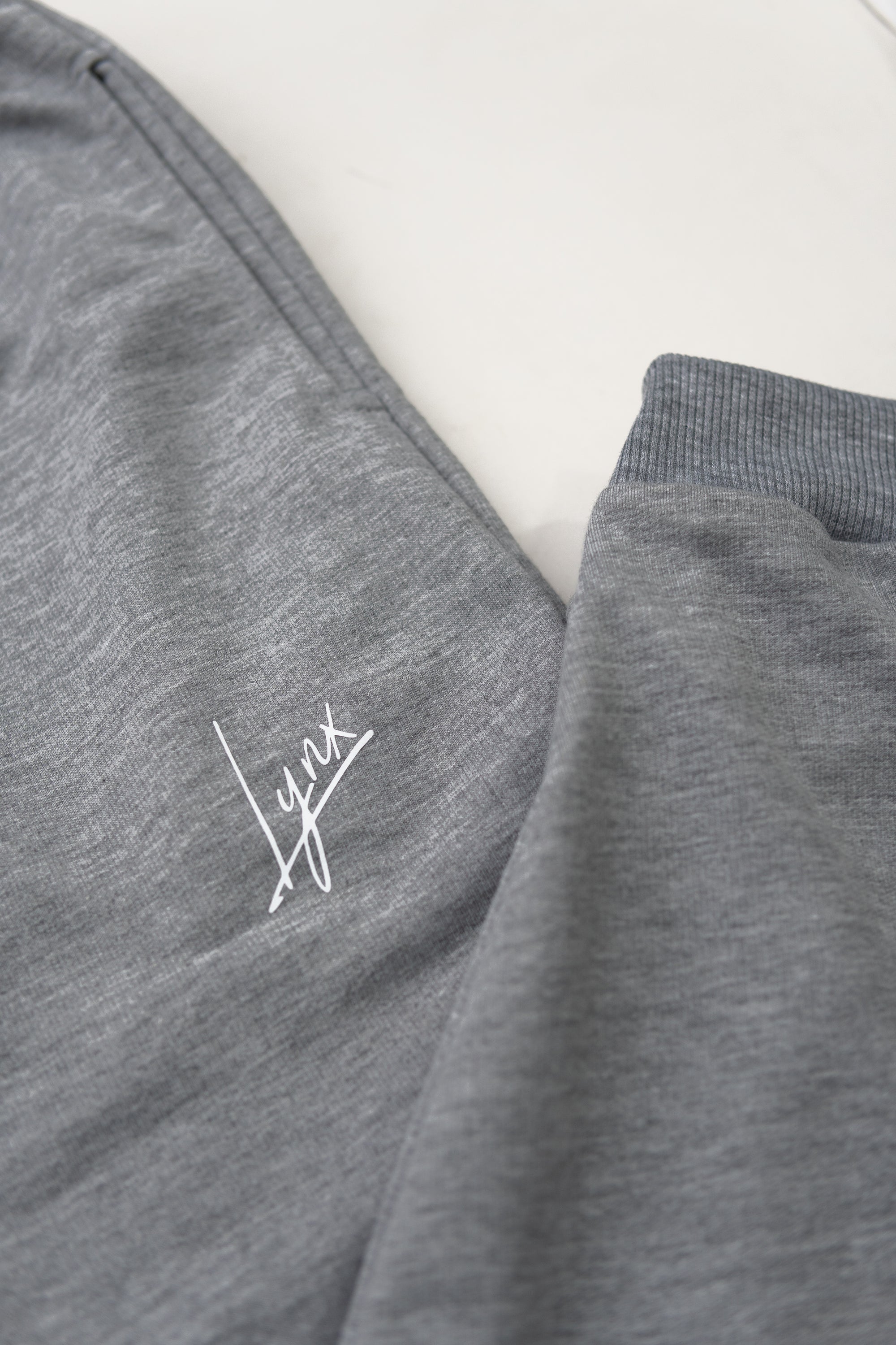 Jogger Signature